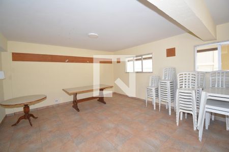 Apartamento para alugar com 70m², 3 quartos e 1 vagaÁrea comum - Salão de festas