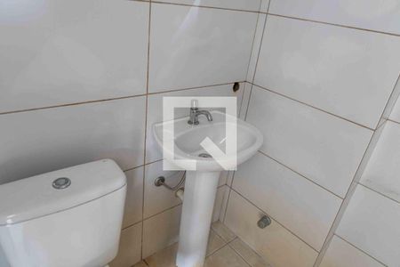 Casa de condomínio à venda com 436m², 5 quartos e 2 vagas Casa de condomínio à venda com 436m², 5 quartos e 2 vagasBanheiro da Garagem