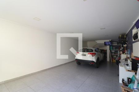 Casa à venda com 220m², 3 quartos e 3 vagasGaragem