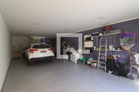 Casa à venda com 220m², 3 quartos e 3 vagasGaragem