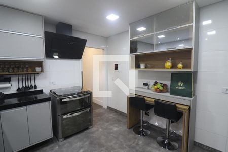 Casa à venda com 220m², 3 quartos e 3 vagasCozinha 