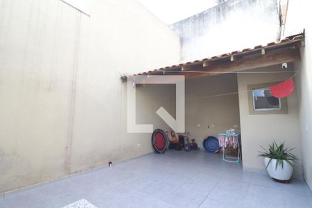 Casa à venda com 220m², 3 quartos e 3 vagasÁrea de Serviço