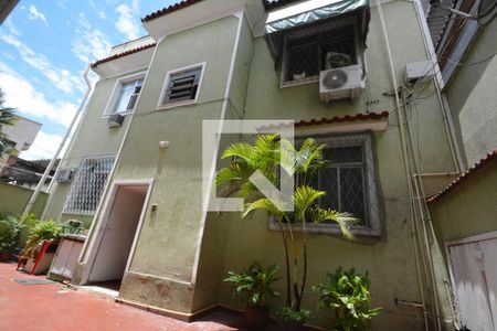Apartamento à venda com 49m², 1 quarto e sem vagaFachada