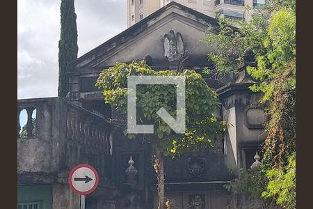 Casa à venda com 170m², 3 quartos e 2 vagas