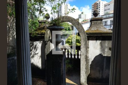 Casa à venda com 170m², 3 quartos e 2 vagas