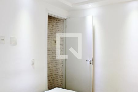 Quarto 1 de apartamento para alugar com 2 quartos, 41m² em Itaquera, São Paulo