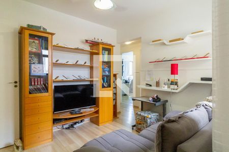 Apartamento para alugar com 140m², 3 quartos e 3 vagas Apartamento para alugar com 140m², 3 quartos e 3 vagassala TV