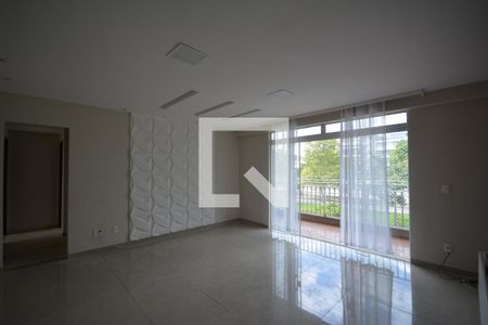 Sala de apartamento para alugar com 3 quartos, 105m² em Vila Valqueire, Rio de Janeiro