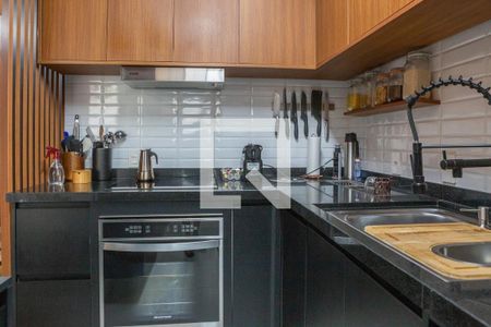 Apartamento à venda com 93m², 3 quartos e 2 vagas Apartamento à venda com 93m², 3 quartos e 2 vagasCozinha