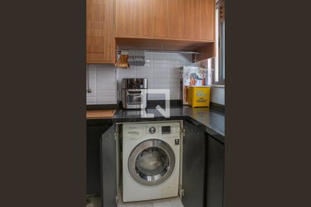 Apartamento à venda com 93m², 3 quartos e 2 vagas Apartamento à venda com 93m², 3 quartos e 2 vagasÁrea de Serviço