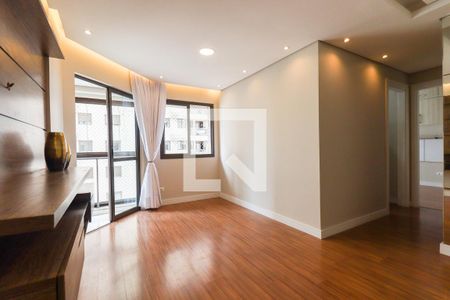 Sala de apartamento para alugar com 2 quartos, 59m² em Capão Raso, Curitiba