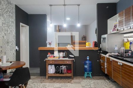 Casa à venda com 310m², 3 quartos e 2 vagas Casa à venda com 310m², 3 quartos e 2 vagasCozinha