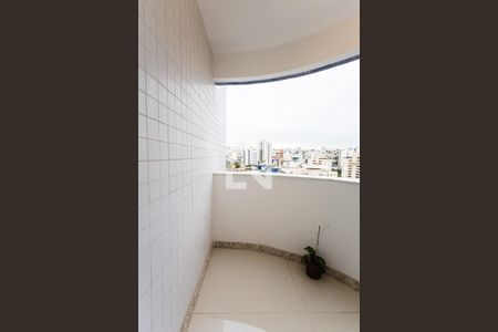 Apartamento à venda com 114m², 4 quartos e 3 vagasVaranda da Suíte