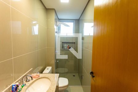 Apartamento à venda com 114m², 4 quartos e 3 vagasBanheiro Social