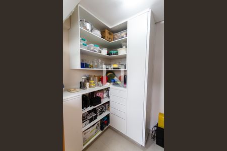 Apartamento à venda com 114m², 4 quartos e 3 vagasDespensa