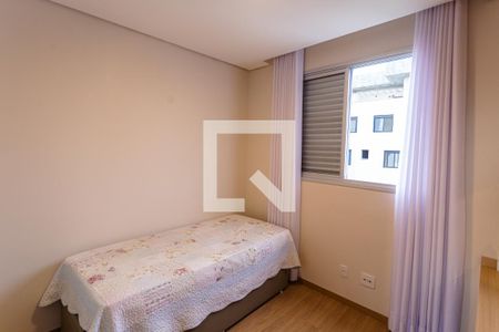 Apartamento à venda com 114m², 4 quartos e 3 vagasQuarto 3