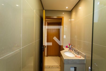 Apartamento à venda com 114m², 4 quartos e 3 vagasBanheiro Social