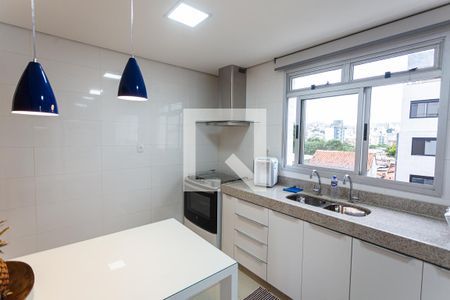 Apartamento à venda com 114m², 4 quartos e 3 vagasCozinha