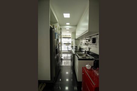 Apartamento para alugar com 70m², 2 quartos e 2 vagasCozinha