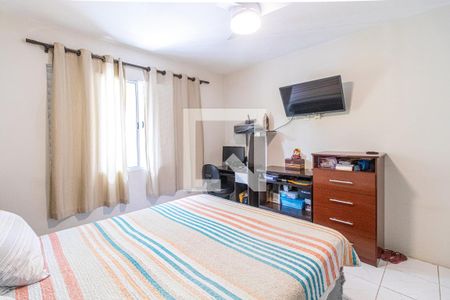 Casa à venda com 170m², 3 quartos e 3 vagas Casa à venda com 170m², 3 quartos e 3 vagasQuarto
