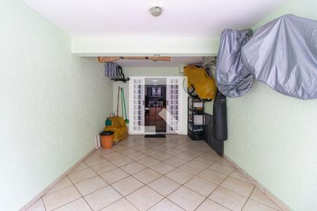 Casa à venda com 170m², 3 quartos e 3 vagas Casa à venda com 170m², 3 quartos e 3 vagasGaragem
