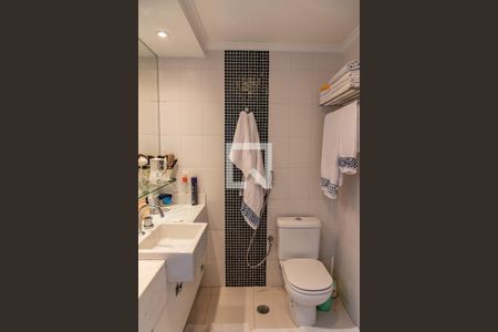 Apartamento à venda com 178m², 4 quartos e 3 vagasBanheiro da suíte 3