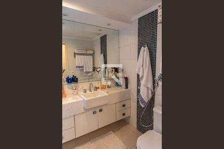 Apartamento à venda com 178m², 4 quartos e 3 vagasBanheiro da suíte 3