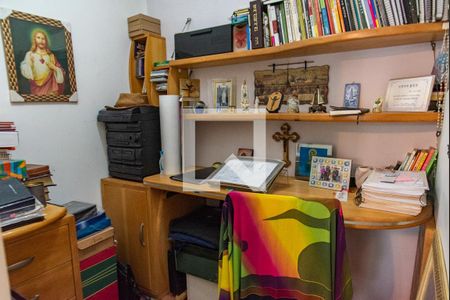 Apartamento à venda com 178m², 4 quartos e 3 vagasEscritório