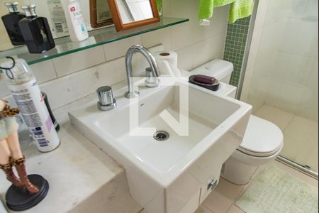 Apartamento à venda com 178m², 4 quartos e 3 vagasBanheiro da suíte 2