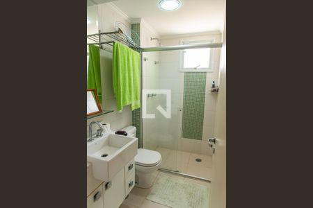 Apartamento à venda com 178m², 4 quartos e 3 vagasBanheiro da suíte 2