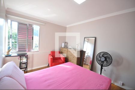 Apartamento à venda com 95m², 3 quartos e 1 vagaQuarto 2