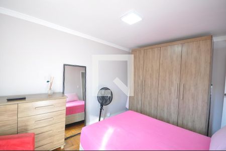 Apartamento à venda com 95m², 3 quartos e 1 vagaQuarto 2