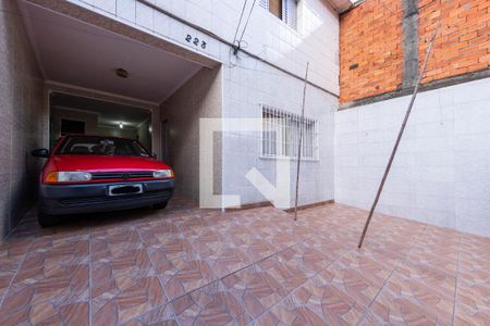 Casa à venda com 200m², 4 quartos e 2 vagas Casa à venda com 200m², 4 quartos e 2 vagasGaragem
