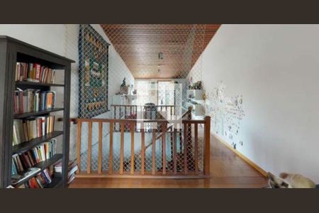 Casa à venda com 180m², 4 quartos e 1 vaga