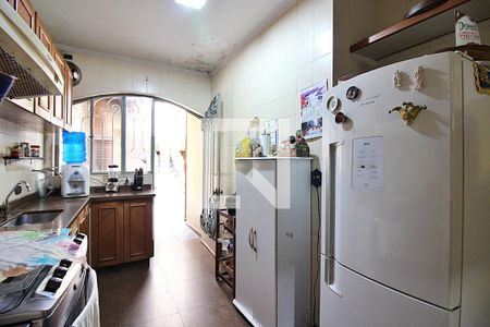 Casa à venda com 350m², 4 quartos e 2 vagasCopa e Cozinha 