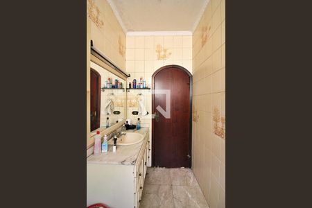 Casa à venda com 350m², 4 quartos e 2 vagasBanheiro Social