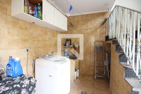 Casa à venda com 350m², 4 quartos e 2 vagasLavanderia