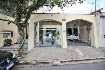Casa à venda com 350m², 4 quartos e 2 vagasFachada