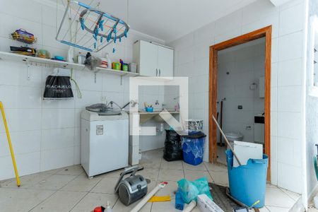 Casa à venda com 180m², 4 quartos e 3 vagasÁrea de Serviço