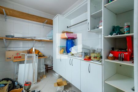 Casa à venda com 180m², 4 quartos e 3 vagasQuarto de Serviço