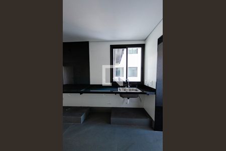 Apartamento à venda com 141m², 4 quartos e sem vaga Apartamento à venda com 141m², 4 quartos e sem vagaCozinha