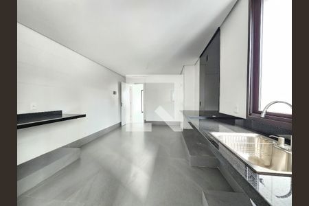 Apartamento à venda com 141m², 4 quartos e 4 vagasCozinha