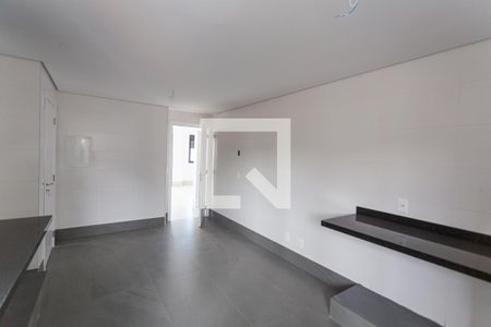 Apartamento à venda com 141m², 3 quartos e 4 vagas Apartamento à venda com 141m², 3 quartos e 4 vagasCozinha