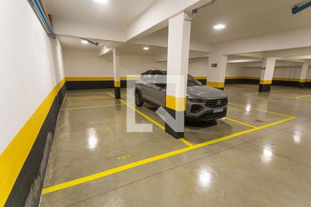 Apartamento à venda com 141m², 3 quartos e 4 vagas Apartamento à venda com 141m², 3 quartos e 4 vagasGaragem