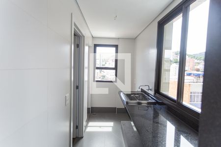 Apartamento à venda com 141m², 3 quartos e 4 vagas Apartamento à venda com 141m², 3 quartos e 4 vagasÁrea de Serviço