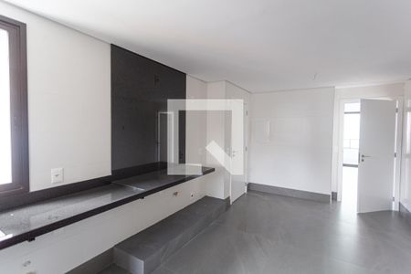 Apartamento à venda com 141m², 3 quartos e 4 vagas Apartamento à venda com 141m², 3 quartos e 4 vagasCozinha