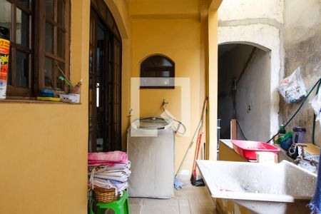 Casa à venda com 180m², 4 quartos e 4 vagas Casa à venda com 180m², 4 quartos e 4 vagasÁrea de Serviço