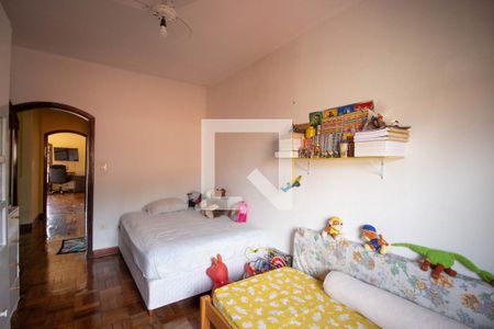 Casa à venda com 172m², 3 quartos e 2 vagas Casa à venda com 172m², 3 quartos e 2 vagasQuarto 2