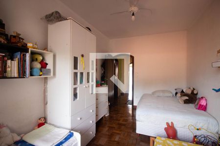 Casa à venda com 172m², 3 quartos e 2 vagas Casa à venda com 172m², 3 quartos e 2 vagasQuarto 2