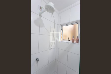 Casa à venda com 65m², 2 quartos e sem vaga Casa à venda com 65m², 2 quartos e sem vagaBanheiro